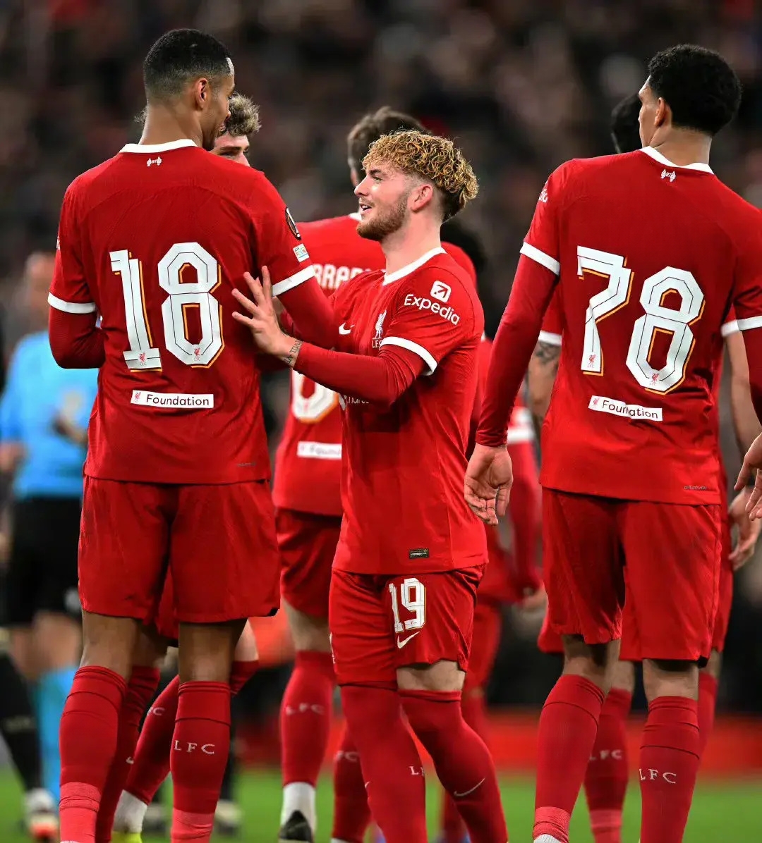 关于从曼城状态回暖到窗口期皇家社会备战欧联，利物浦冲击纪录的信息-泛亚娱乐平台